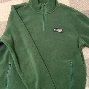 Guess zip up hoodie. In great condition!
